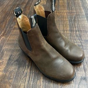 Blundstone Brown Heeled Boots